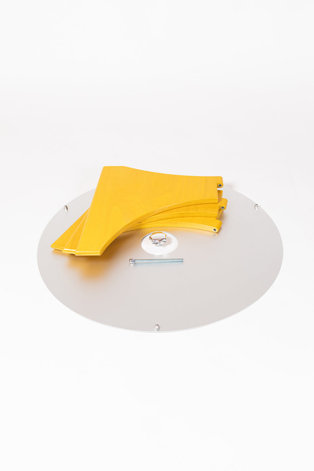 └ burg_side_table_/_lemon