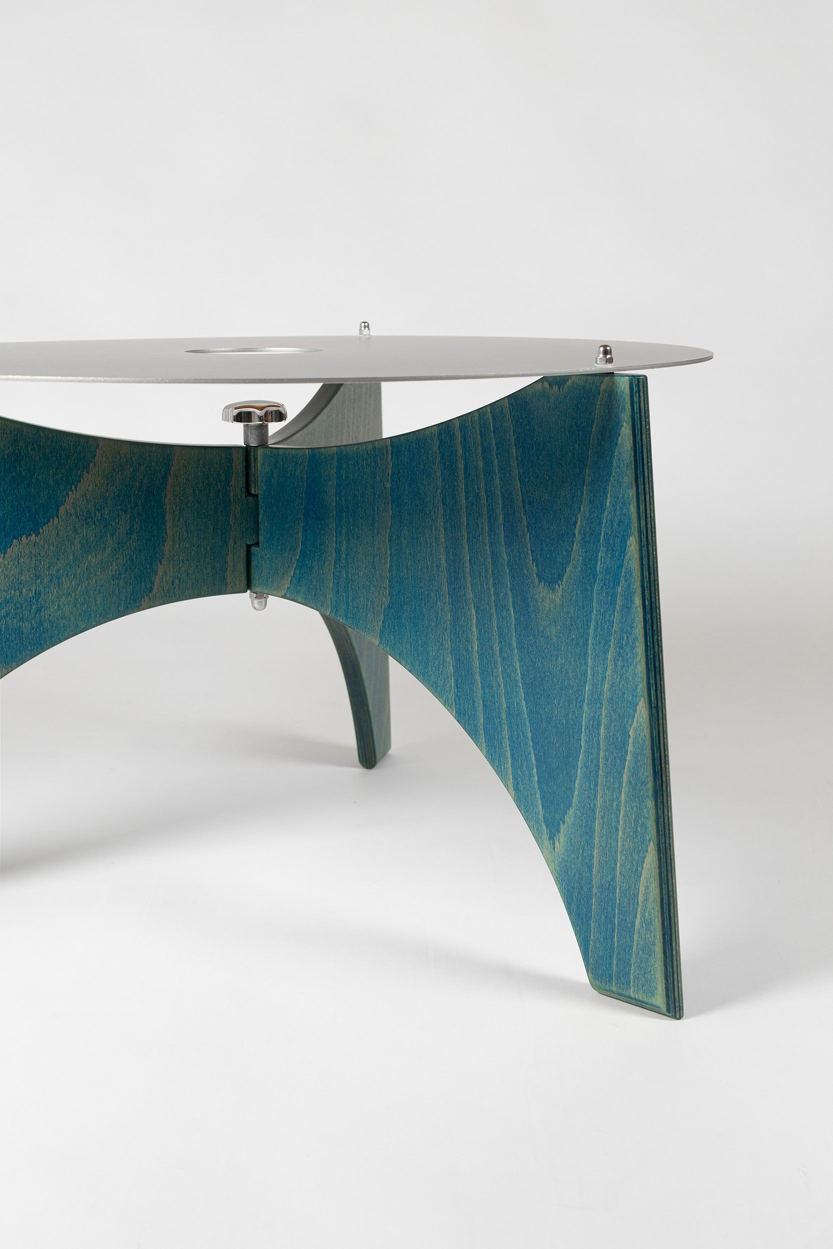 └ burg_side_table_/_petrol